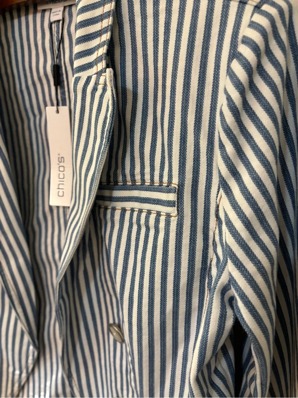 Chico’s Striped Blazer Double-Breasted Denim NWT Blue White 0.5/Womens S (6)